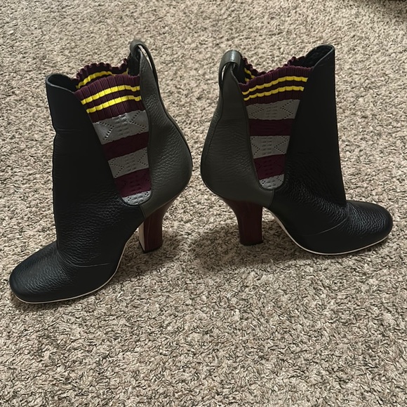 Fendi Multi Color Knit And Leather Marie Antoinette Boots Size 40 - Picture 4 of 8